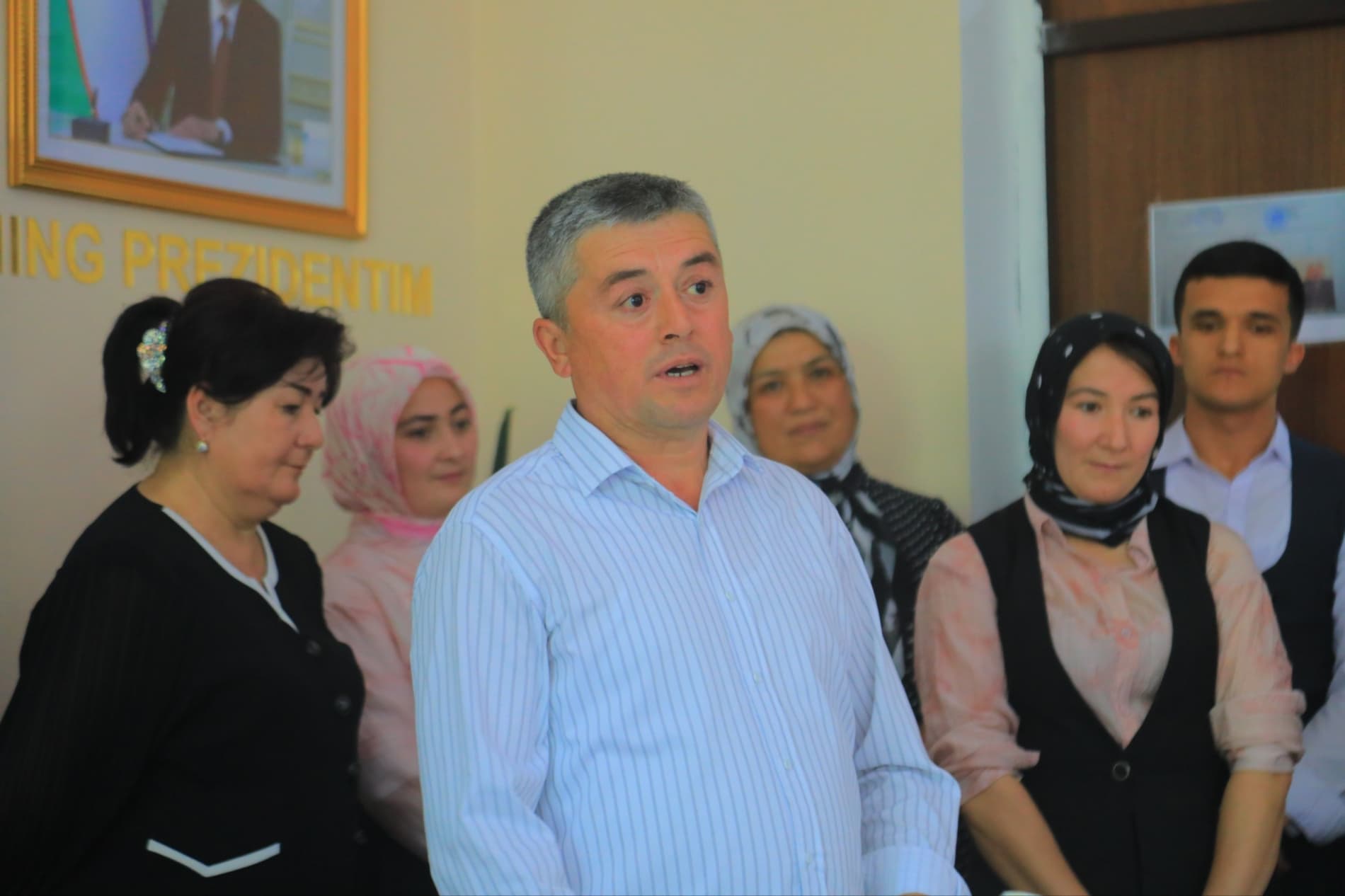 “MEETING OF THE GOVERNOR AND YOUTH”