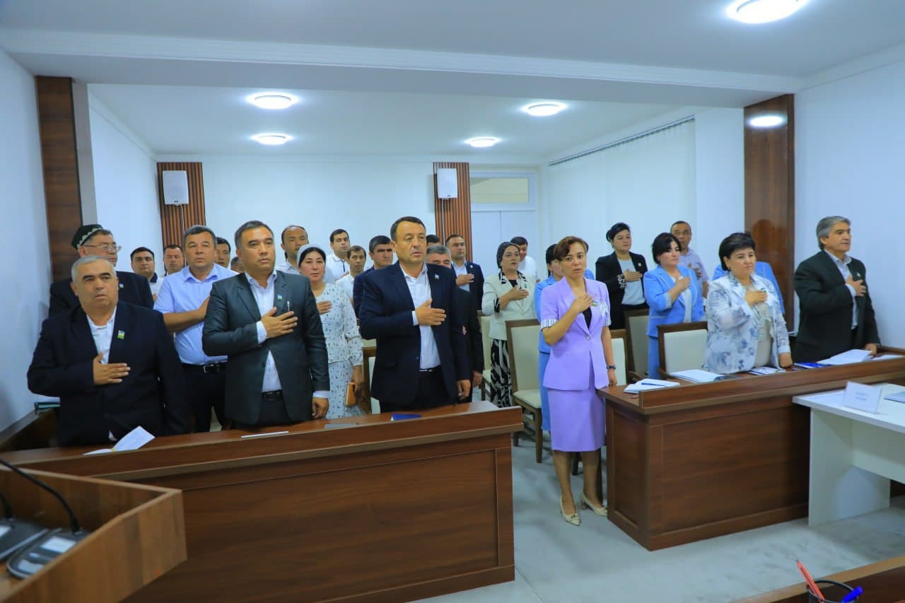 SESSION OF THE DISTRICT COUNCIL
