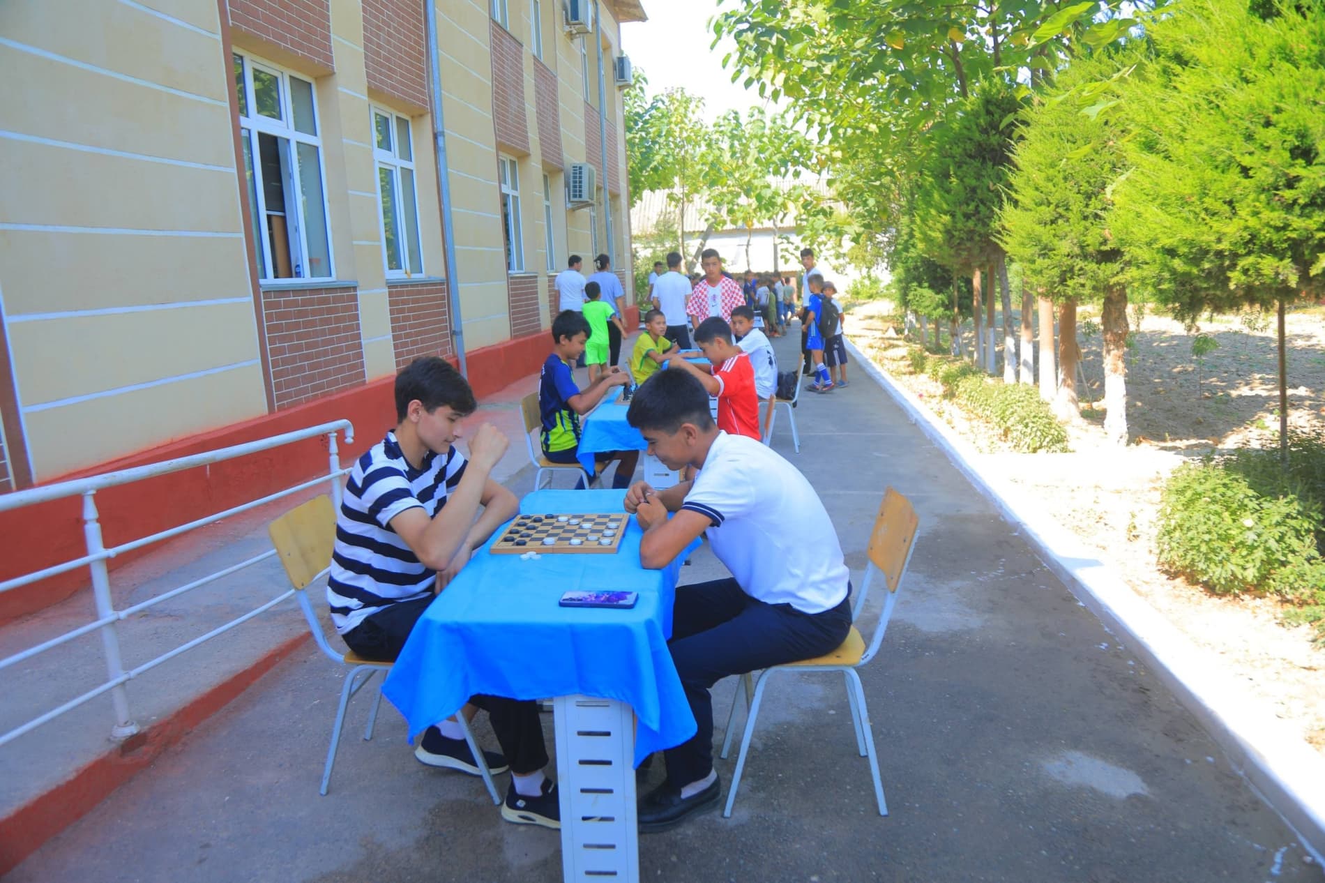 ISTE’DODLI YOSHLAR – YURTIMIZ KELAJAGI