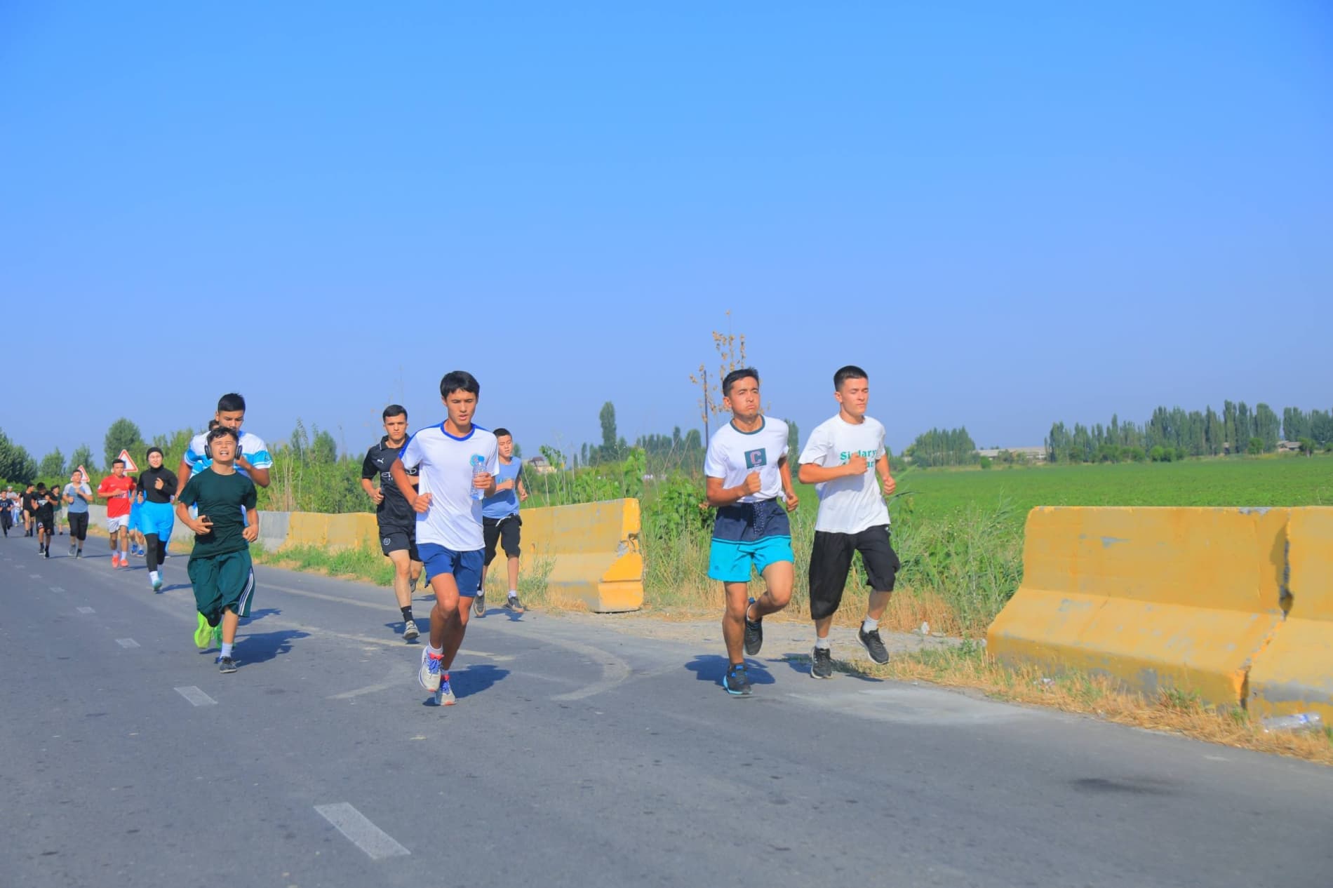 🏃♂️ «Sog‘lom turmush tarzi – Yangi O‘zbekiston tayanchi» shiori ostida ommaviy marafon o‘tkazildi