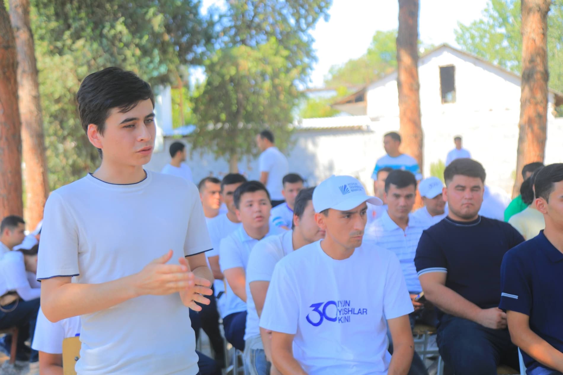 RAHBAR VA YOSHLAR UCHRASHUVI