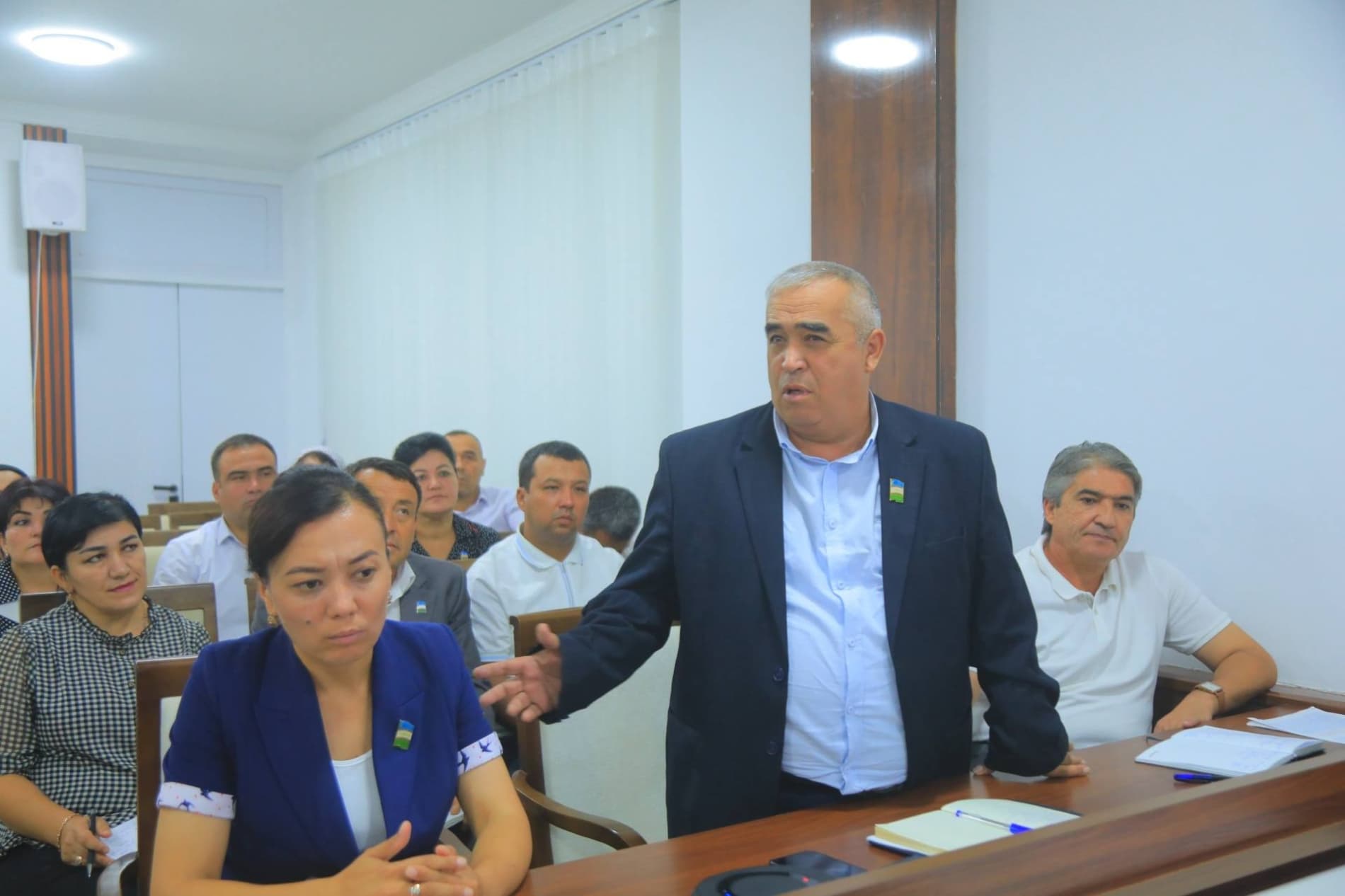 ТУМАН КЕНГАШИНИНГ СЕССИЯСИ