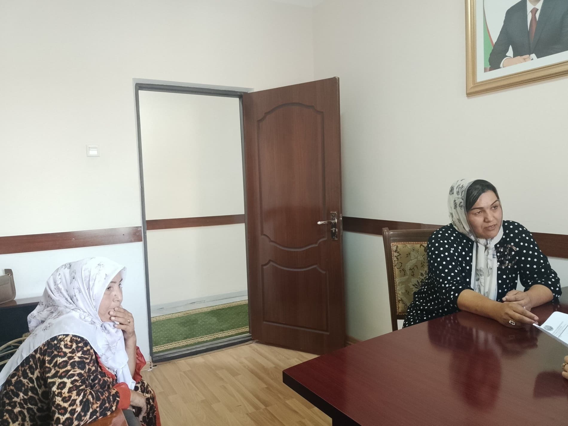 Bugun "Xalq qabulxonasi"da Oila va xotin-qizlar bo‘limi mas’ullarining shaxsiy qabuli bo‘lib o‘tdi.