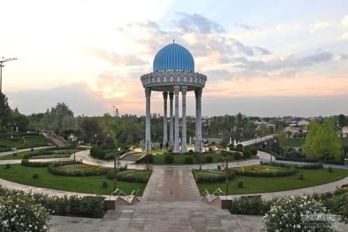 День памяти и почестей