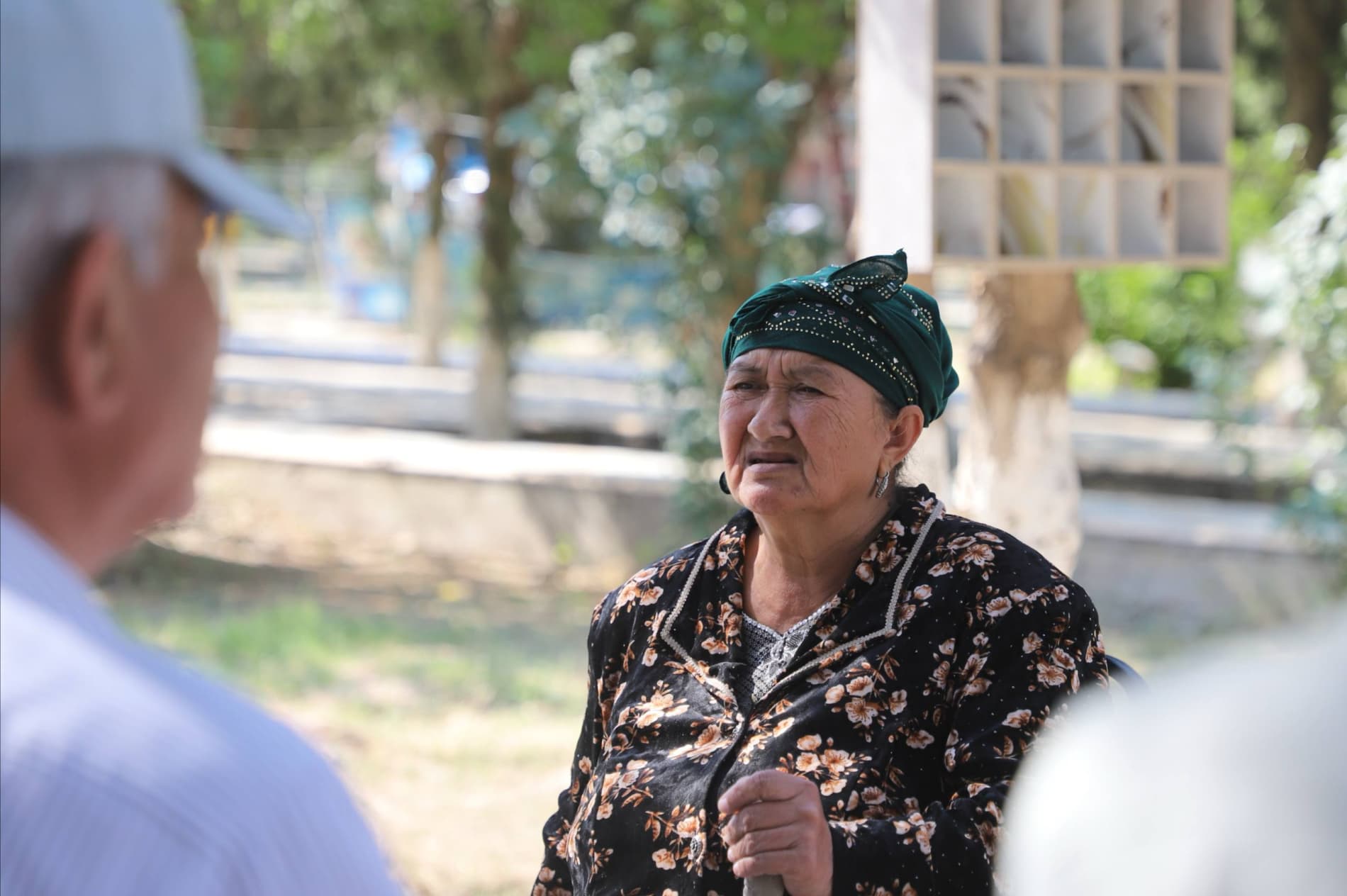 Dehqonobod tumani istirohat bog‘ida hokimlik mas’ullarining navbatdagi ommaviy qabuli tashkil etildi