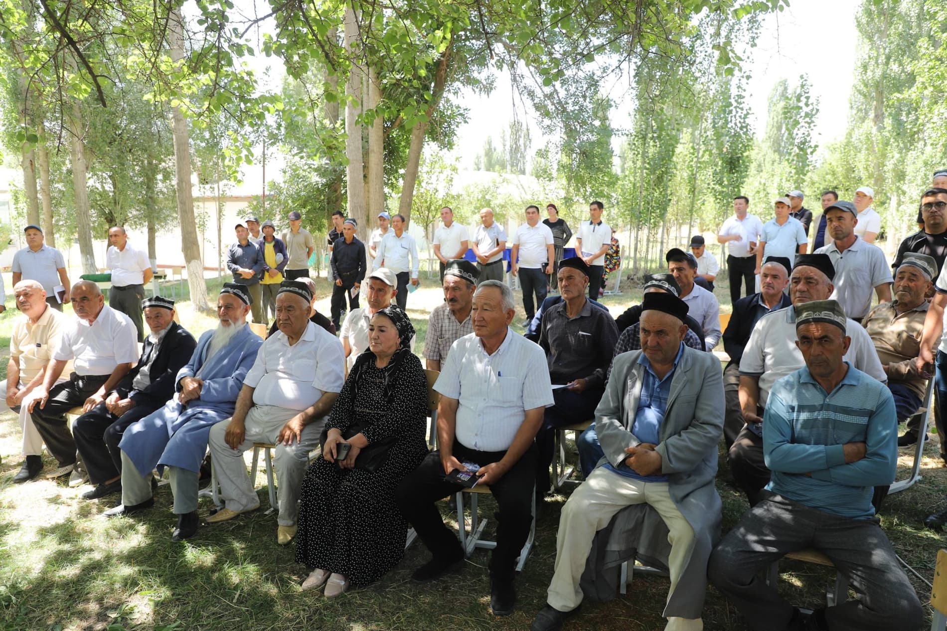 Foto: Olis hudud aholisi murojaatlari va salomatligi joyida o‘rganildi
