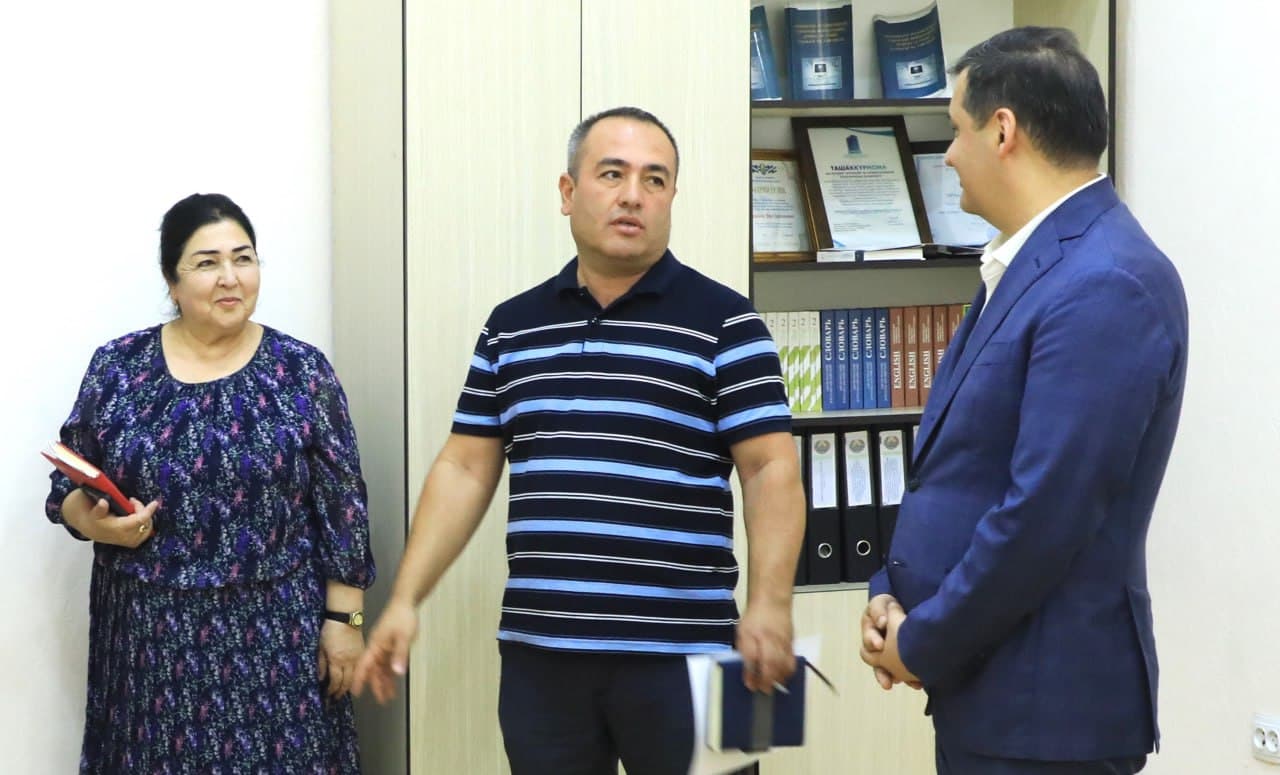Adliya vaziri o‘rinbosari huquqiy targ‘ibot tadbirlari ko‘lamiga oid taqdimot bilan tanishdi.