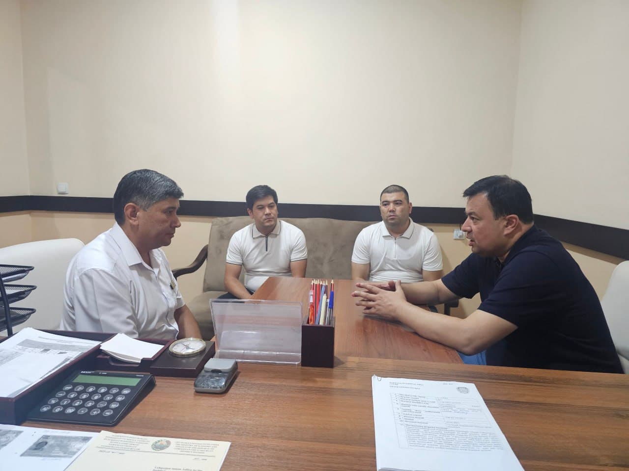 Officials of the Ministry of Justice visited the justice departments of Norin, Uchqo‘rg‘on, Yangiqo‘rg‘on, and Kosonsoy districts in Namangan region.