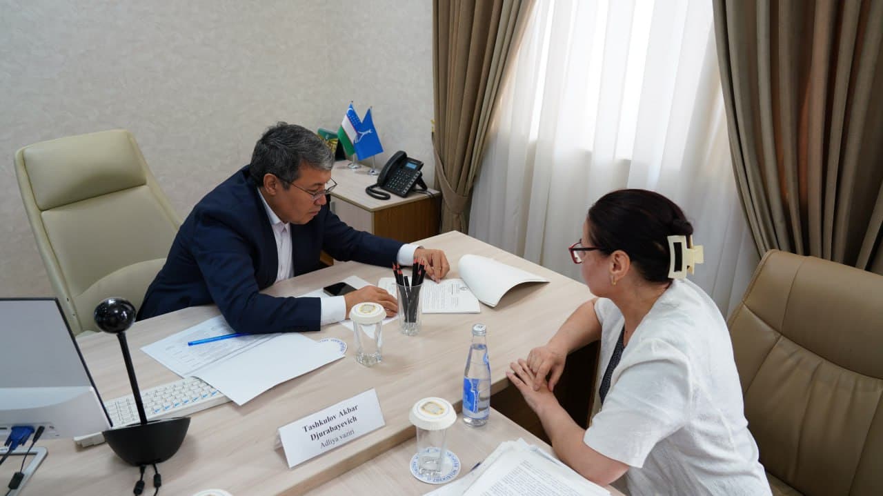 Министр юстиции провёл очередной приём в здании министерства