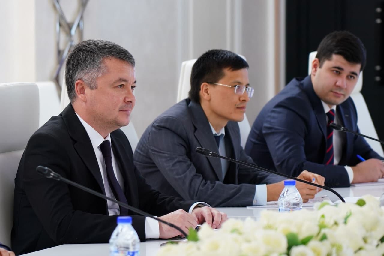 Adliya vazirligi vakillari hamda Xalqaro korrupsiyaga qarshi kurashish akademiyasi rektori S.Taseva bilan uchrashuv o‘tkazildi