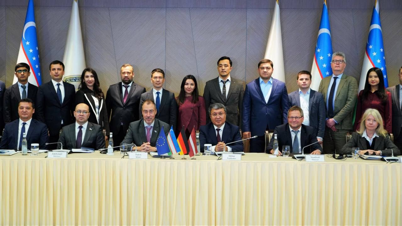 К последовательной и упрощённой нормативно-правовой базе в Узбекистане