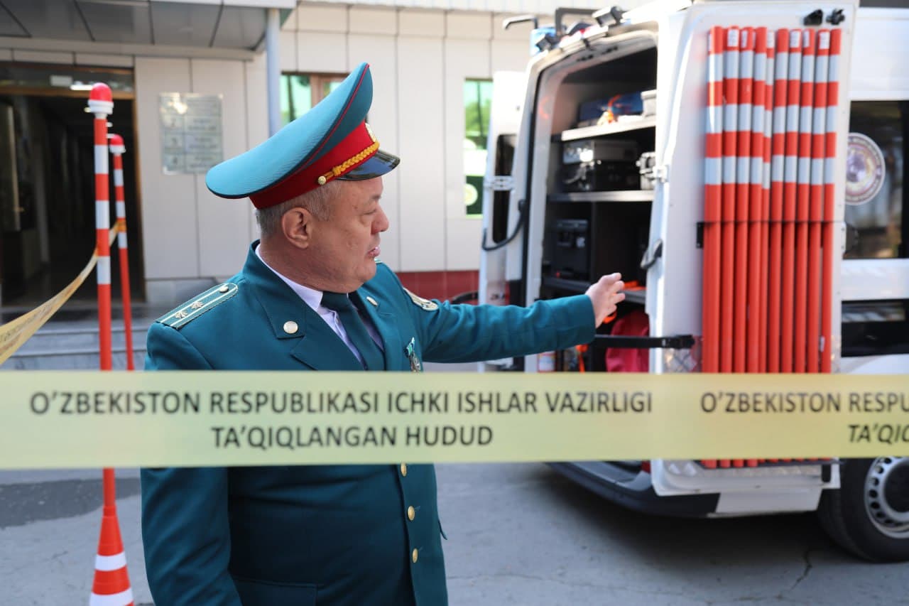 Депутаты Законодательной палаты Олий Мажлиса посетили государственные и негосударственные судебно-экспертные организации и научные учреждения, осуществляющие судебно-экспертную деятельность, ознакомились с их деятельностью.