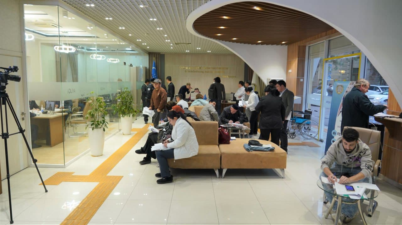 Minister of Justice Holds Another Reception at the Ministry Building