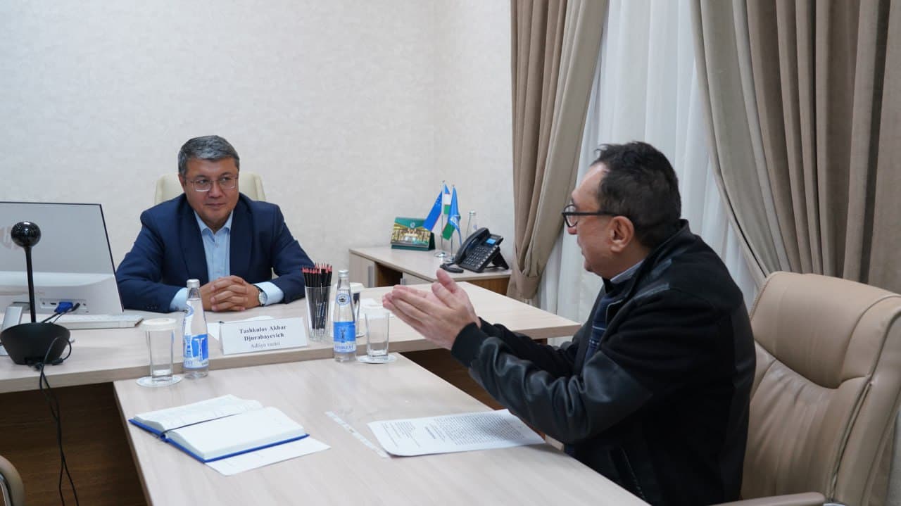 Adliya vaziri vazirlik binosida navbatdagi qabulini o'tkazdi