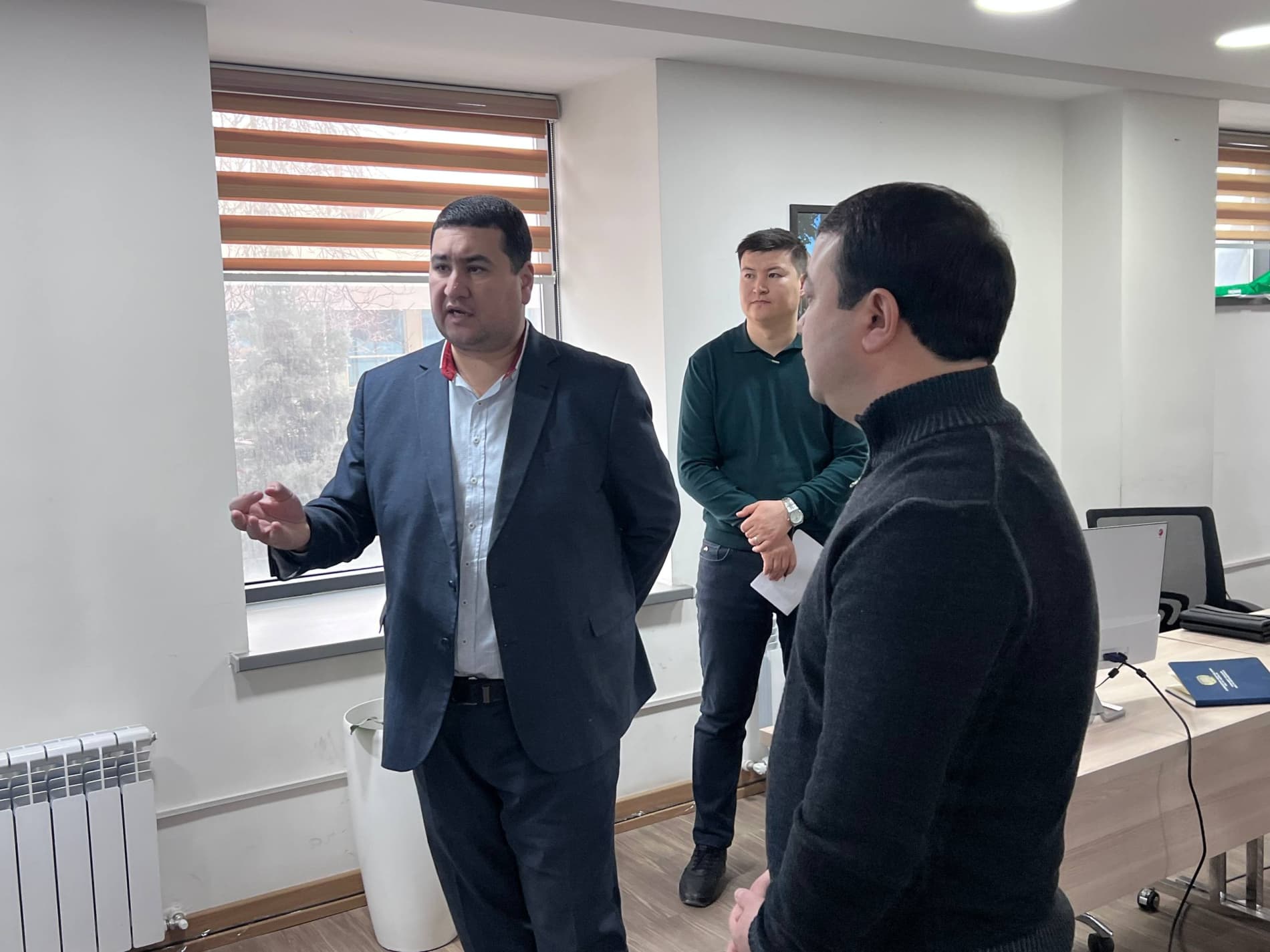 Adliya vaziri Yashnobod tumanida jinoyatchilik va huquqbuzarliklarning oldini olish bo'yicha ishchi guruh faoliyati bilan tanishdi