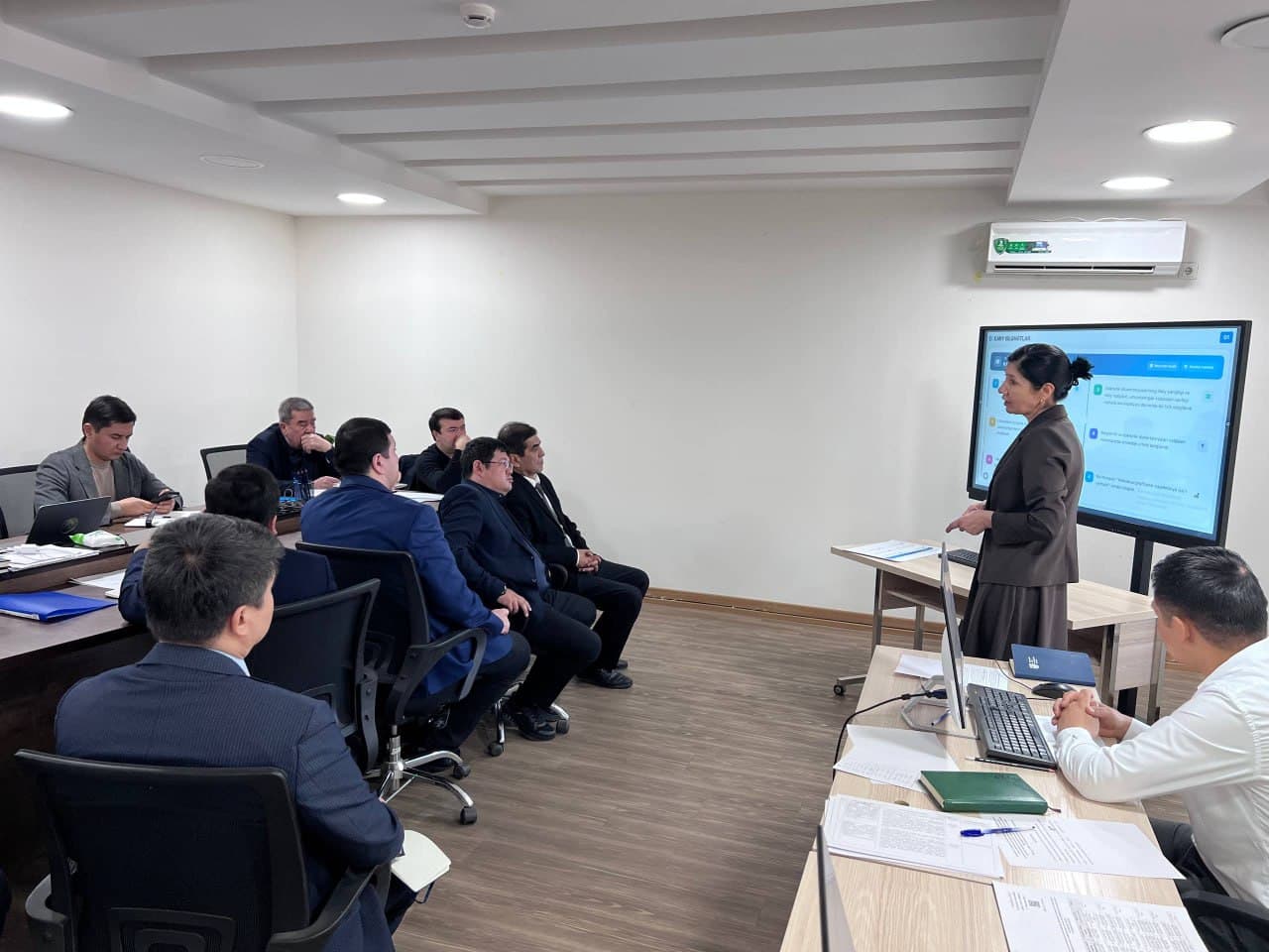 A Presentation on Ongoing Efforts to Create a Safe Environment Was Held in Yashnobod District