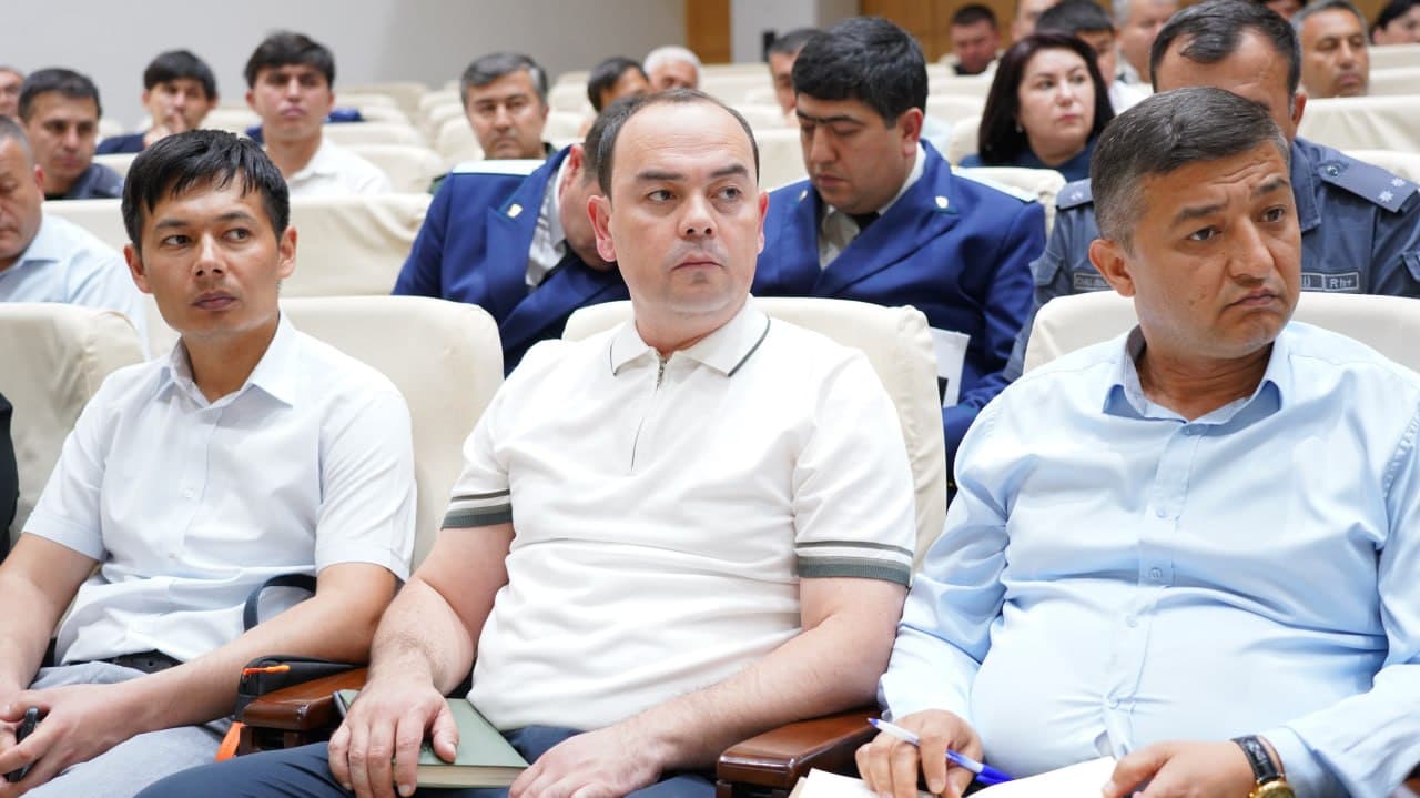 At the regular session of the Yashnobod District Council of People’s Deputies, issues related to combating crime were discussed