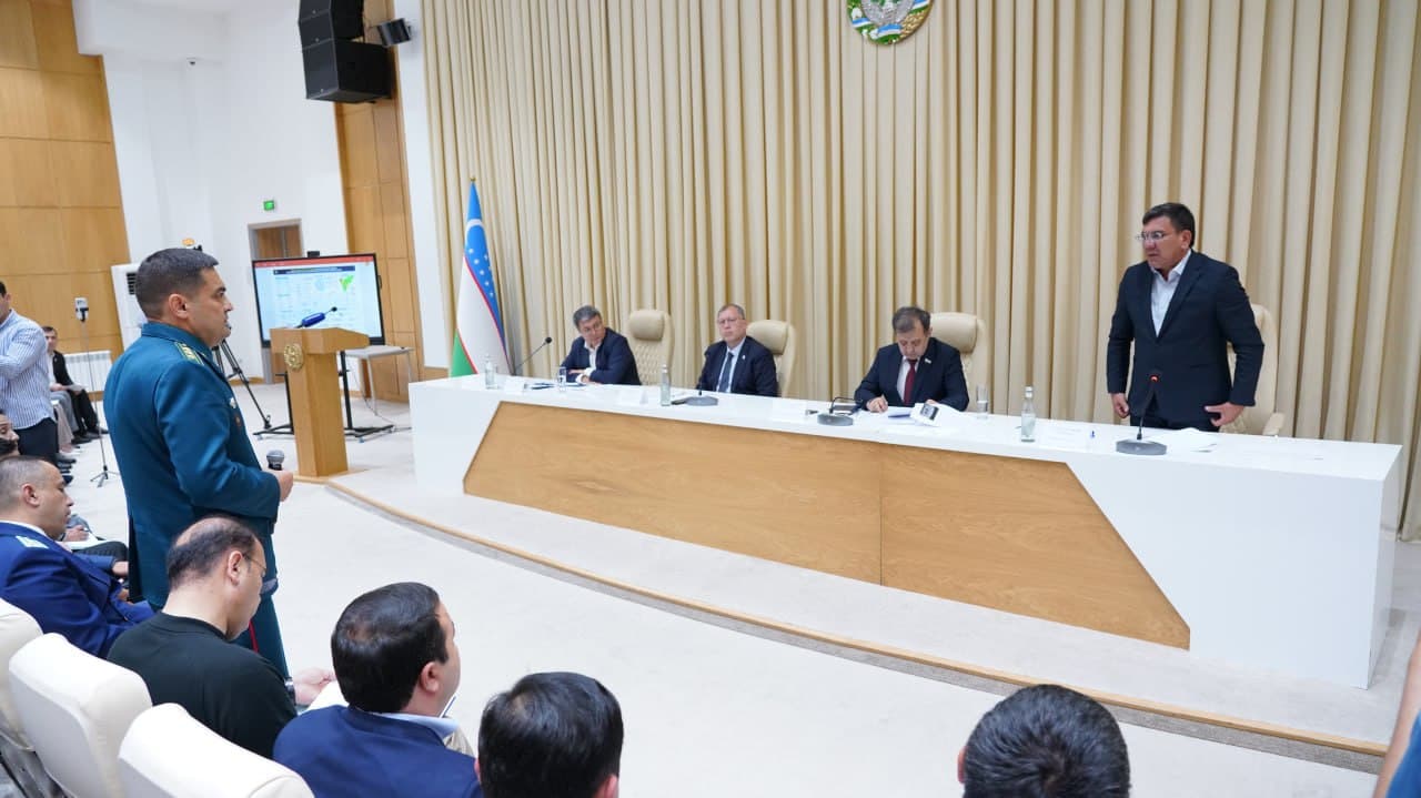 At the regular session of the Yashnobod District Council of People’s Deputies, issues related to combating crime were discussed
