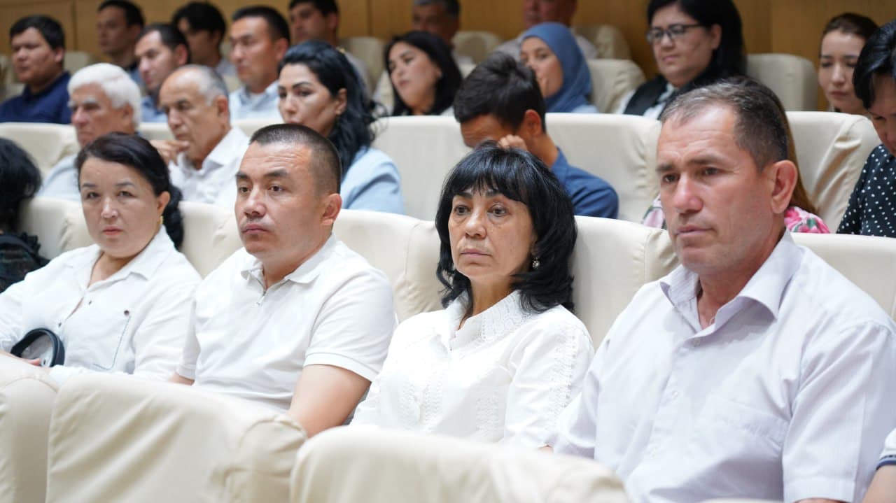 At the regular session of the Yashnobod District Council of People’s Deputies, issues related to combating crime were discussed