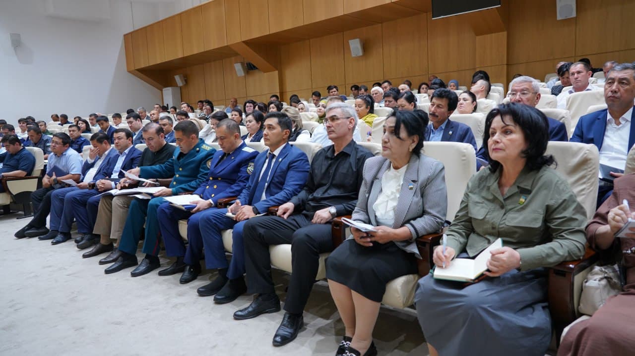 At the regular session of the Yashnobod District Council of People’s Deputies, issues related to combating crime were discussed