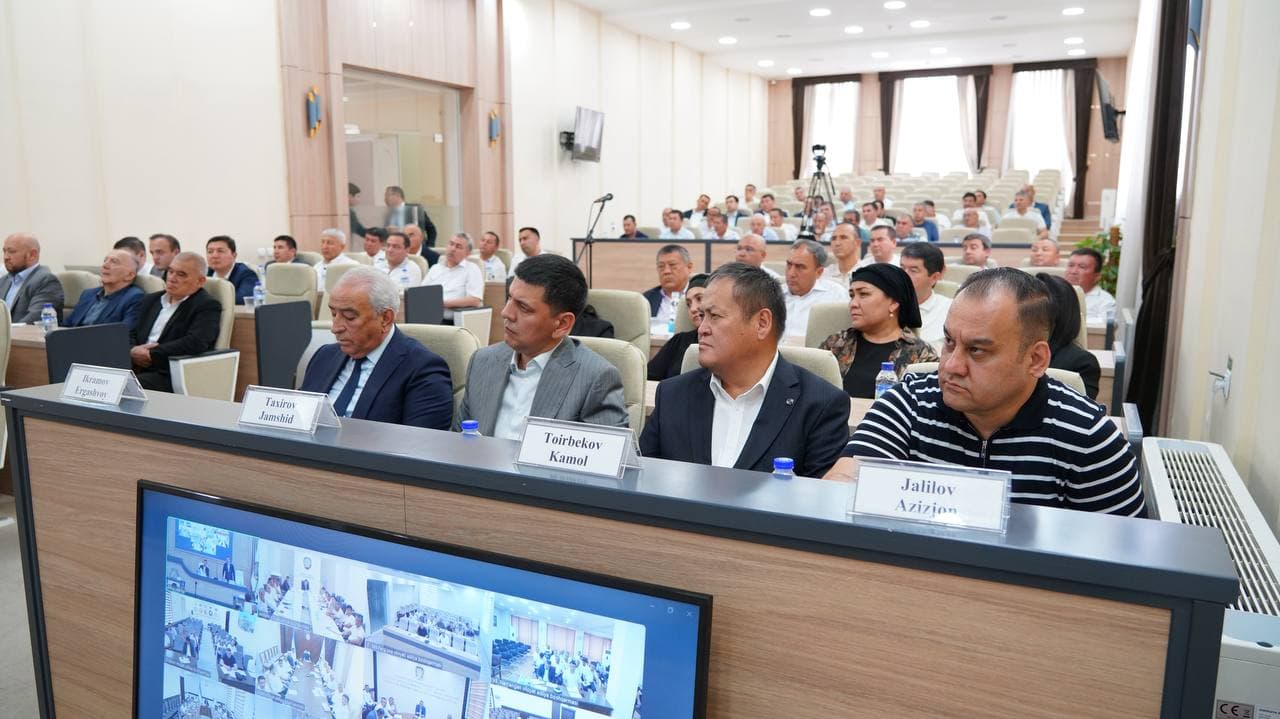 A meeting was held with insolvency administrators operating in the republic