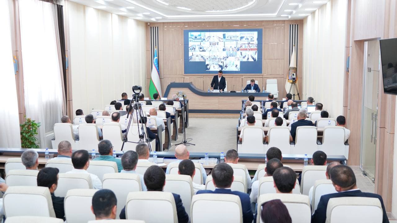 A meeting was held with insolvency administrators operating in the republic