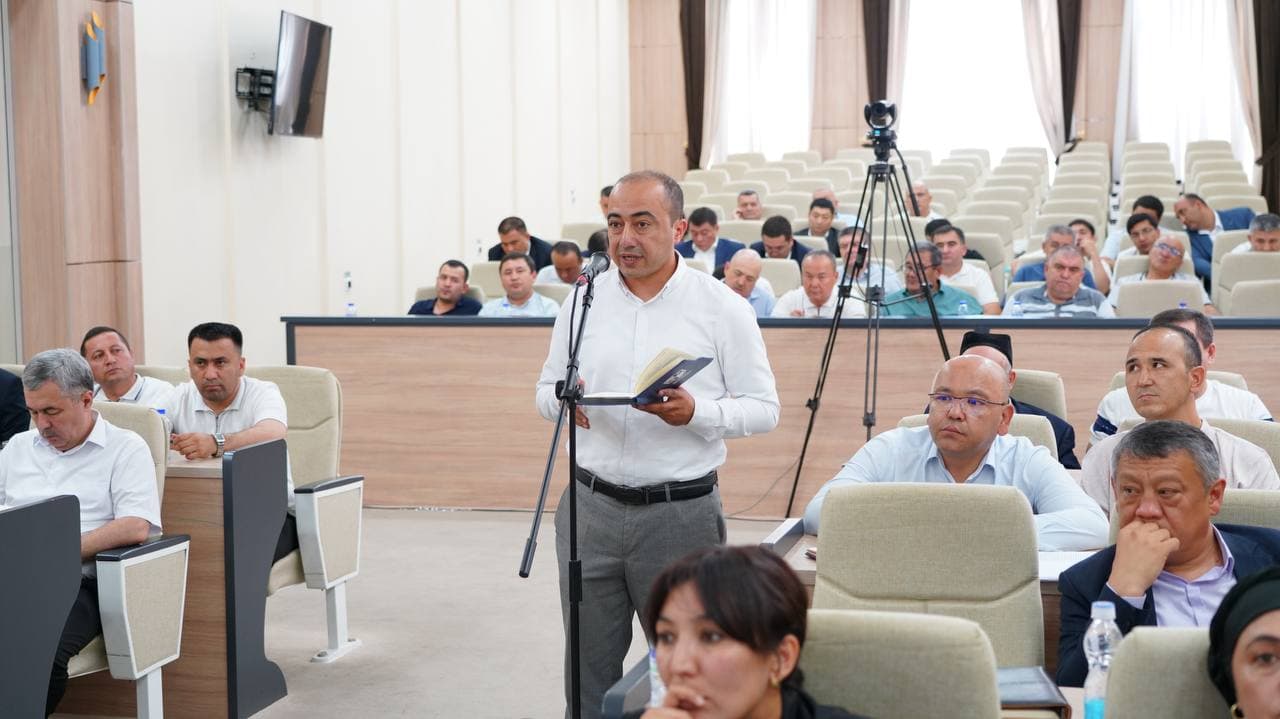 A meeting was held with insolvency administrators operating in the republic