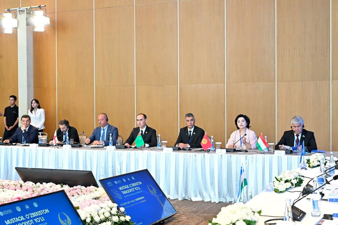 Mustaqil O‘zbekistonning 35 yillik taraqqiyot yo‘li xalqaro anjumanda muhokama qilinmoqda