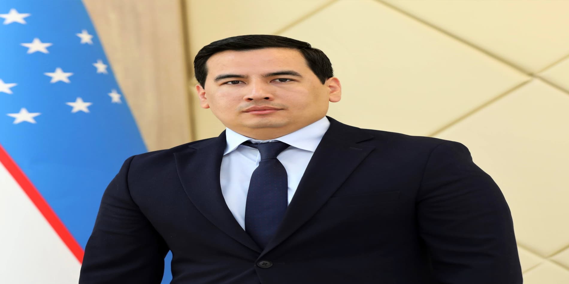 Adliya vazirligining avgust oyi uchun "Oyning eng yaxshi boshqaruv xodimi"