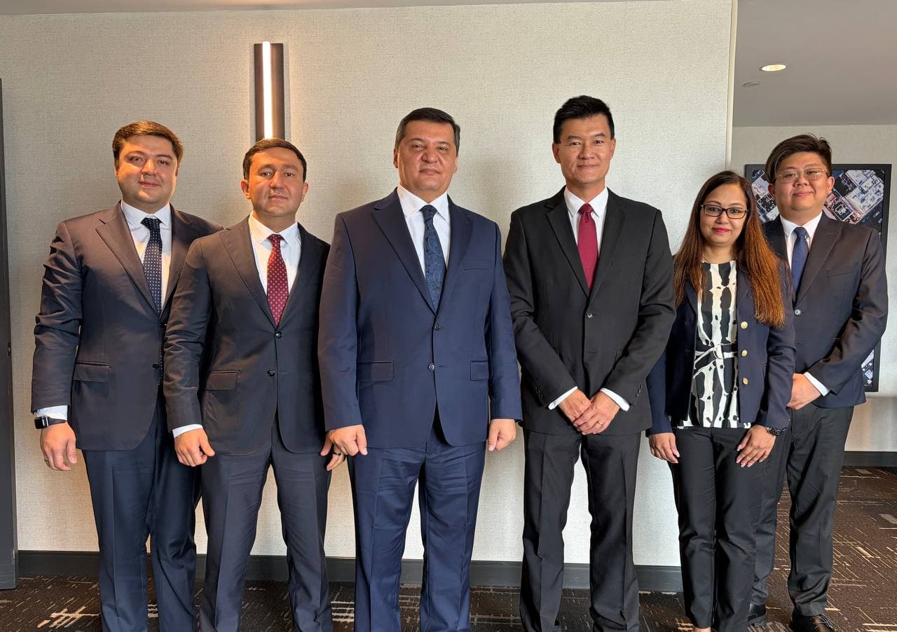 🇺🇿🇸🇬 IAIR конференцияси доирасида Сингапур вакиллари билан учрашув ўтказилди