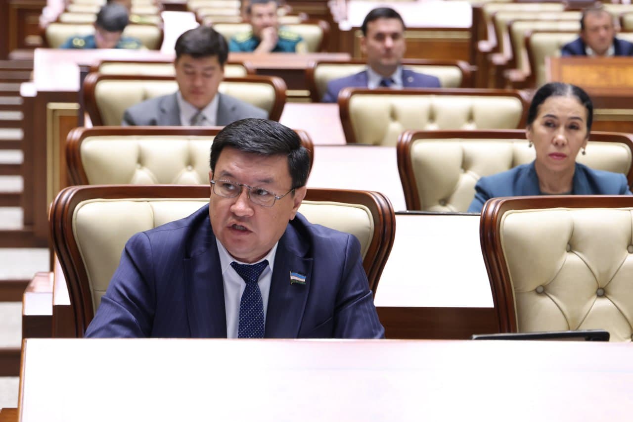 The Law "On Identification, Registration, and Monitoring of Animals" was reviewed at the plenary session.