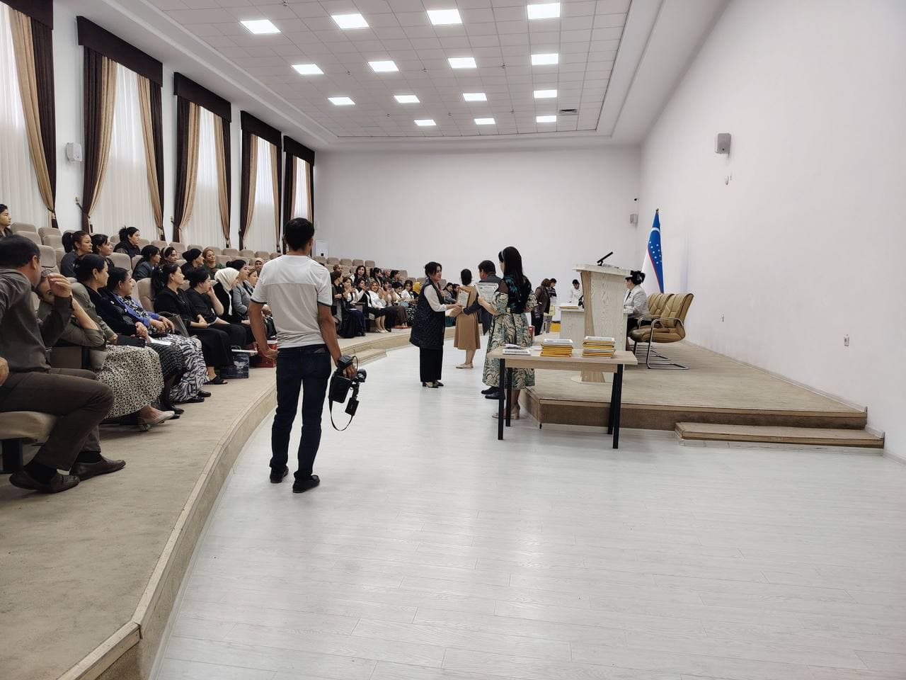 ҚИШЛОҚ АЁЛИГА ЭҲТИРОМ