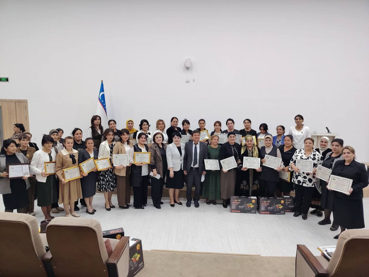 ҚИШЛОҚ АЁЛИГА ЭҲТИРОМ