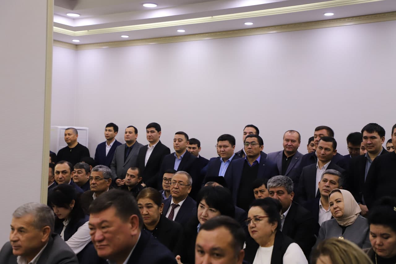 Ветеринария ва чорвачиликни ривожлантириш қўмитаси раиси Баҳром Норқобилов бошқа ишга ўтганлиги муносабати билан қўмита жамоаси билан маърифий кеча бўлиб ўтди.