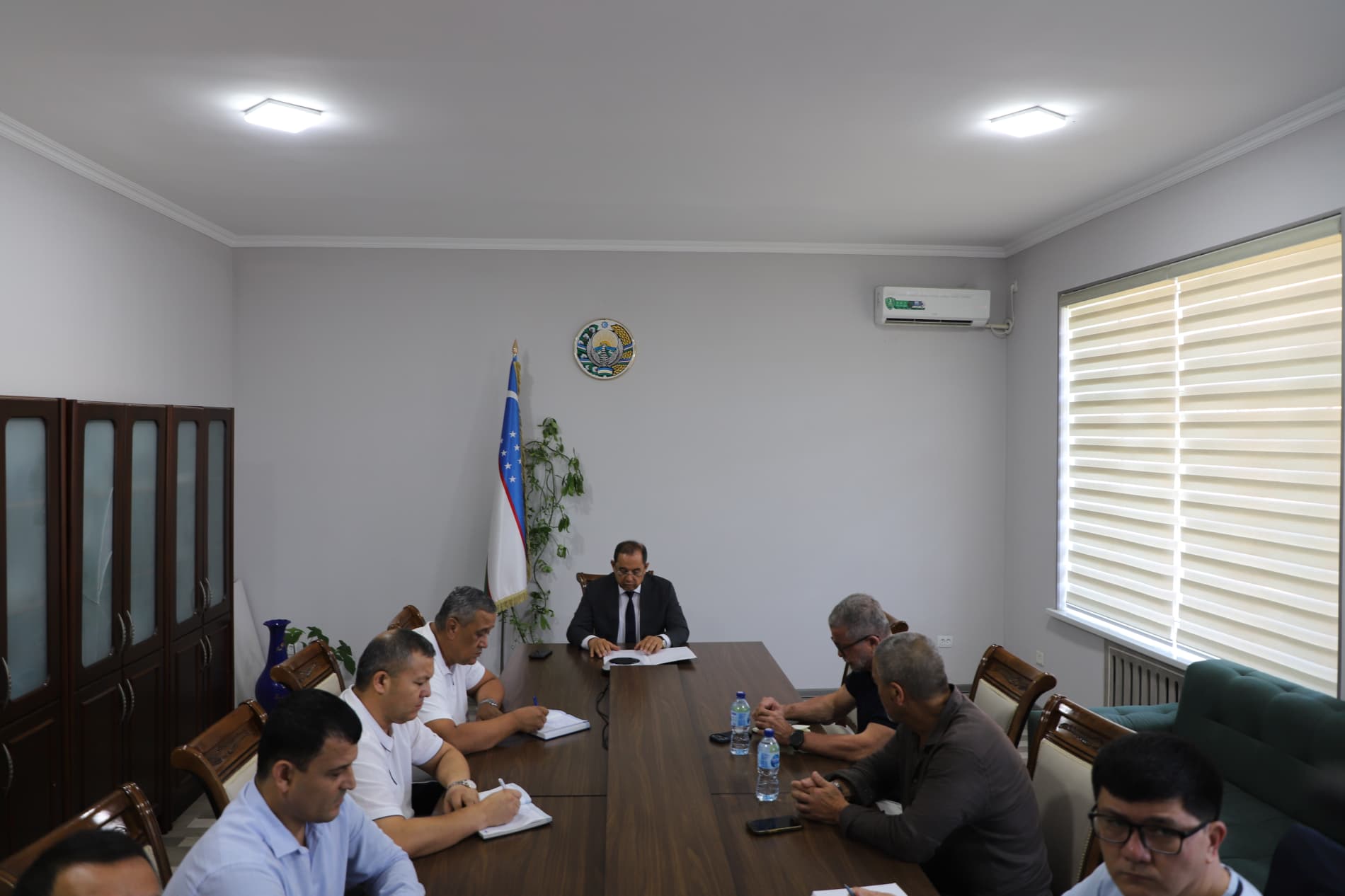 Household duck farms will be established under an industrial cooperation model.