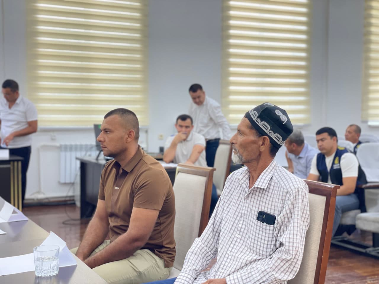 AHOLI MUROJAATLARI E’TIBOR MARKAZIDA