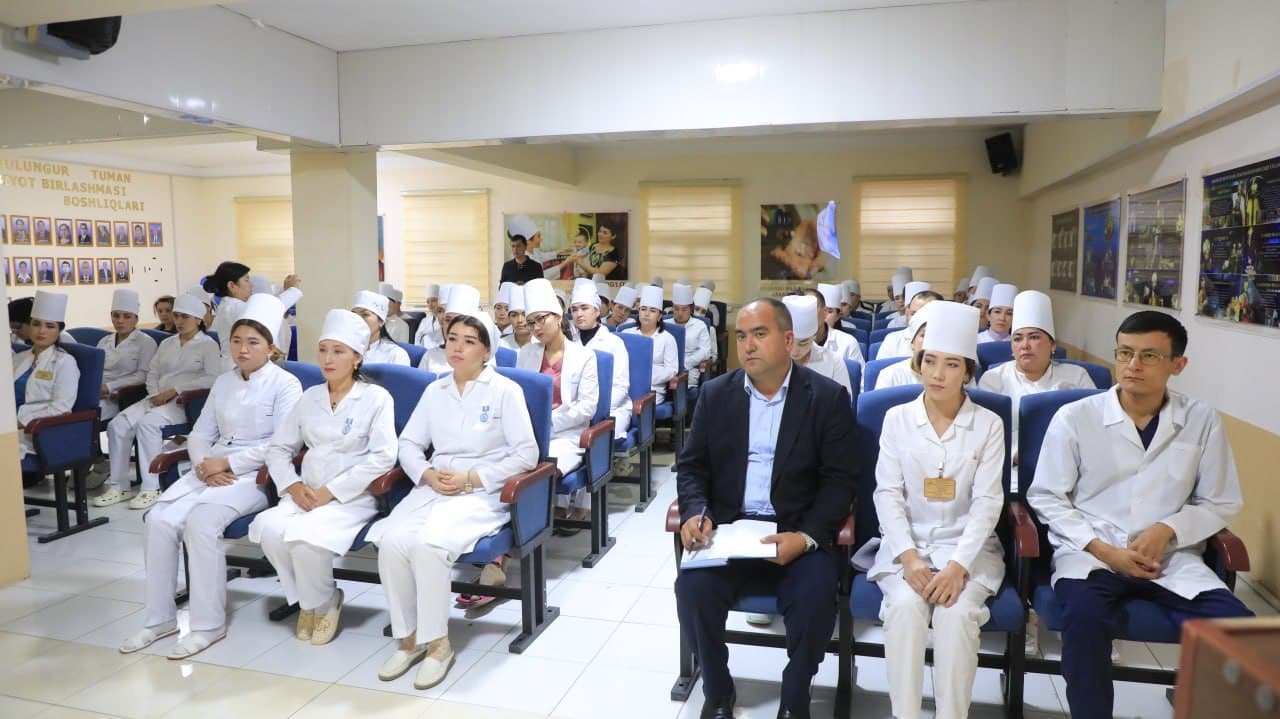 Rahbar va yoshlar uchrashuvi