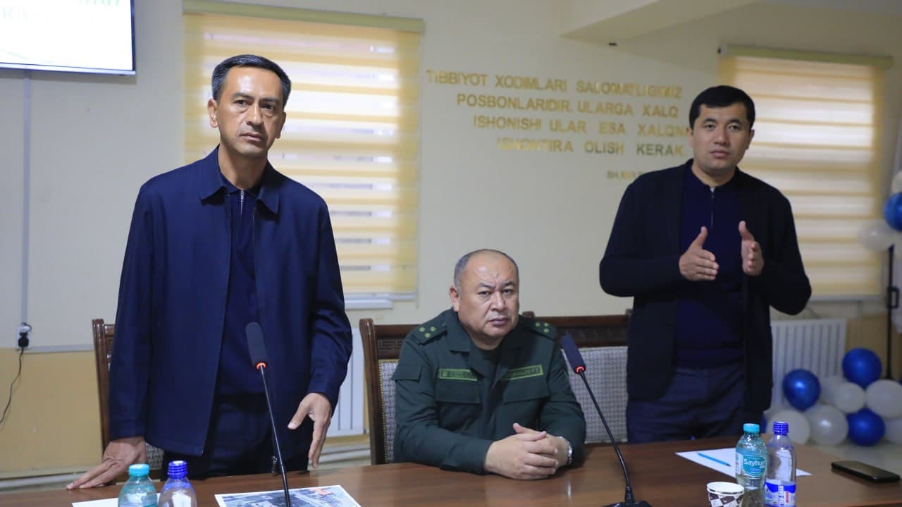 Rahbar va yoshlar uchrashuvi