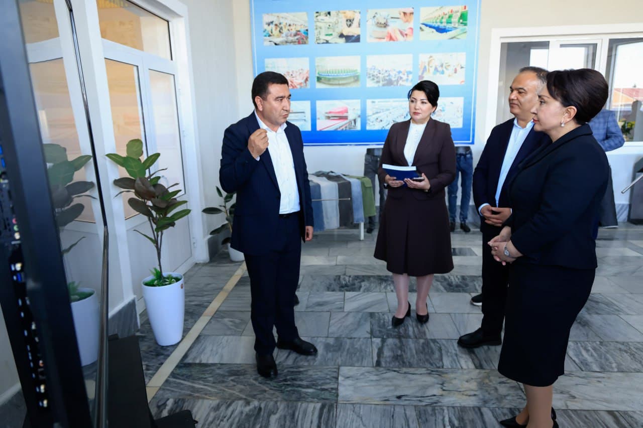 Senat ishchi guruhi tomonidan Samarqand viloyatida aholi farovonligini oshirishga doir ishlar o‘rganildi