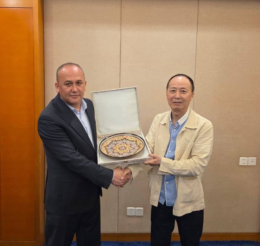 📌 Xitoy Xalq Respublikasining Hunan provinsiyasida tumanimiz delegatsiyasi navbatdagi uchrashuv o‘tkazdi
