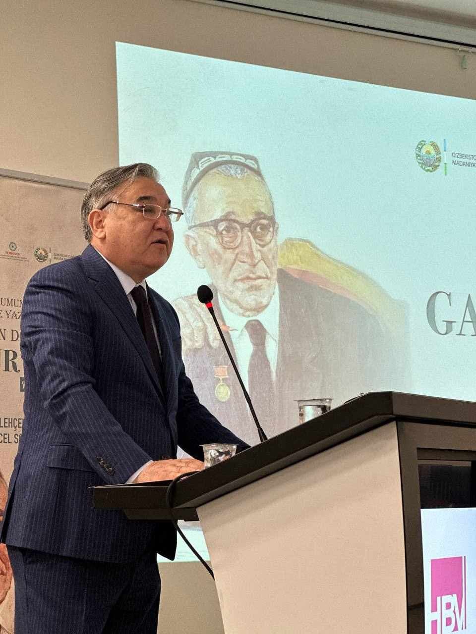 Туркияда “Осмон тўла юлдузлар” китобининг тақдимоти бўлиб ўтмоқда