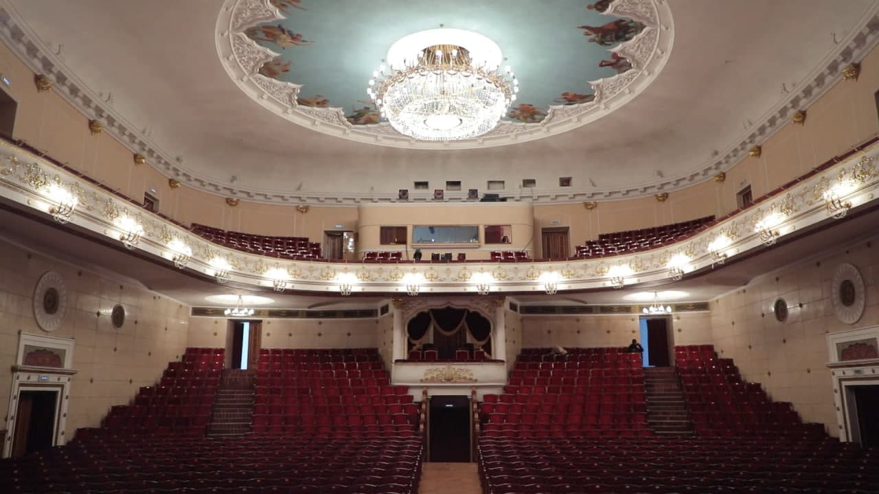 В Кыргызстане гастролируют Государственный академический Большой театр Узбекистана имени Алишера Навои