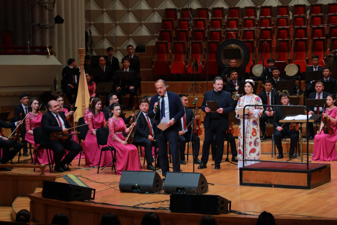 Gruziya madaniyat va sport vazirining birinchi o'rinbosari Ioseb Bagaturiyaning “O‘zbekiston madaniyati va kino kunlari” tantanali ochilish marosimidagi nutqi