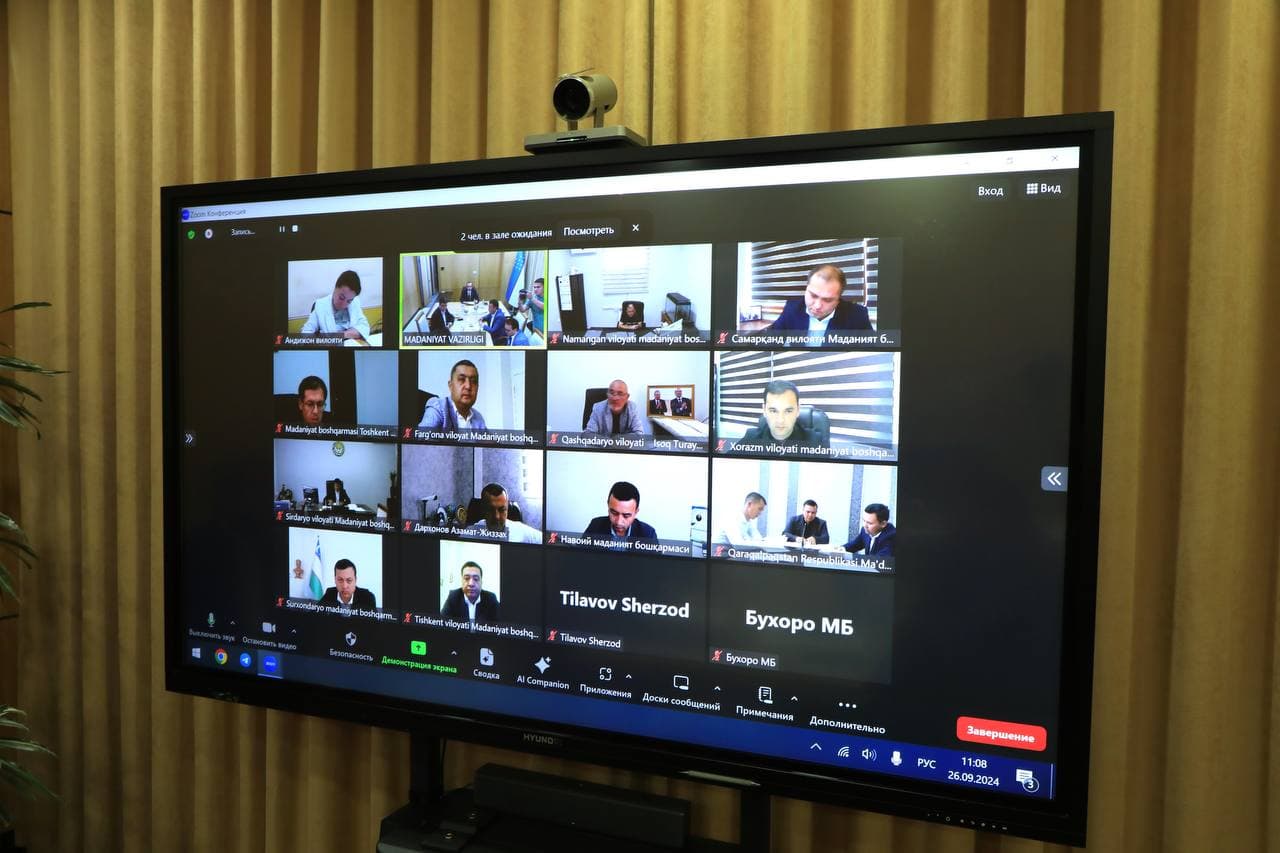 Vazir Ozodbek Nazarbekov boshchiligida tanqidiy yig'ilish bo'lib o'tdi