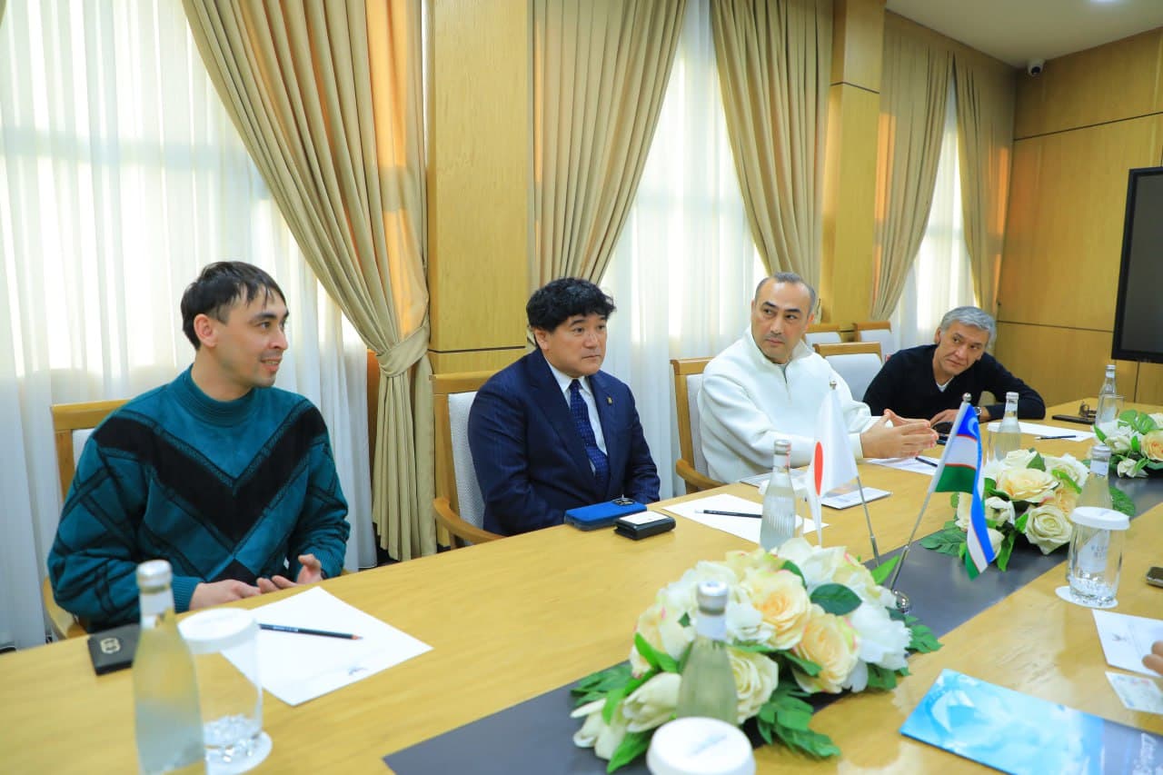 Avazkhon Tadzhikhanov met with Japanese filmmakers