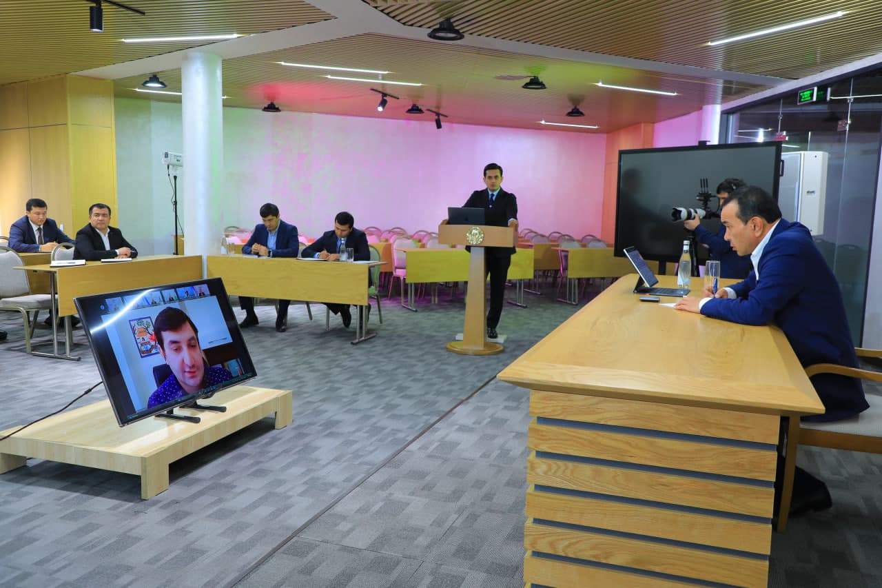 Vazir Ozodbek Nazarbekov onlayn qabul o‘tkazdi