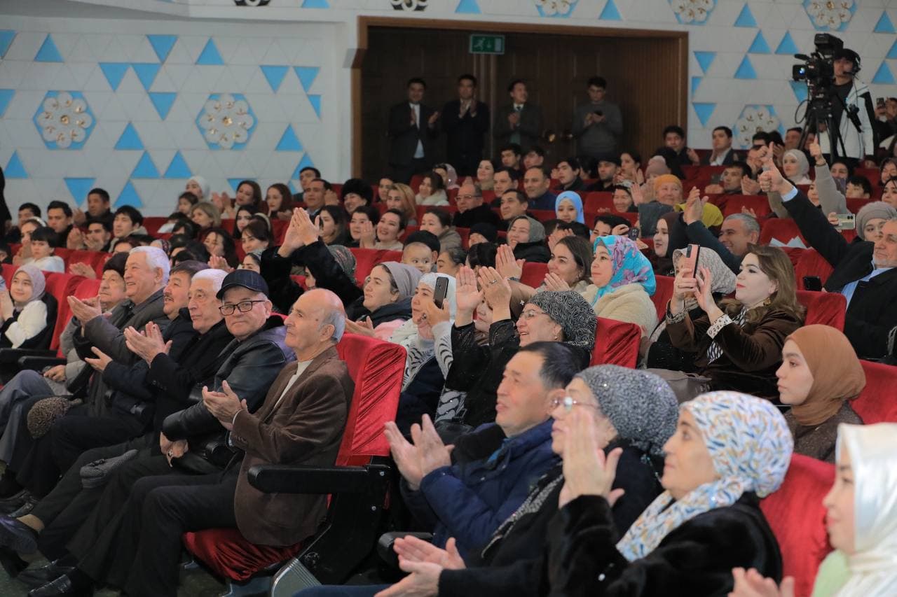 Yunus Rajabiy nomidagi “Maqom” ansambli tomonidan “Yangi O‘zbekiston navolari” nomli konsert dasturi bo‘lib o‘tdi