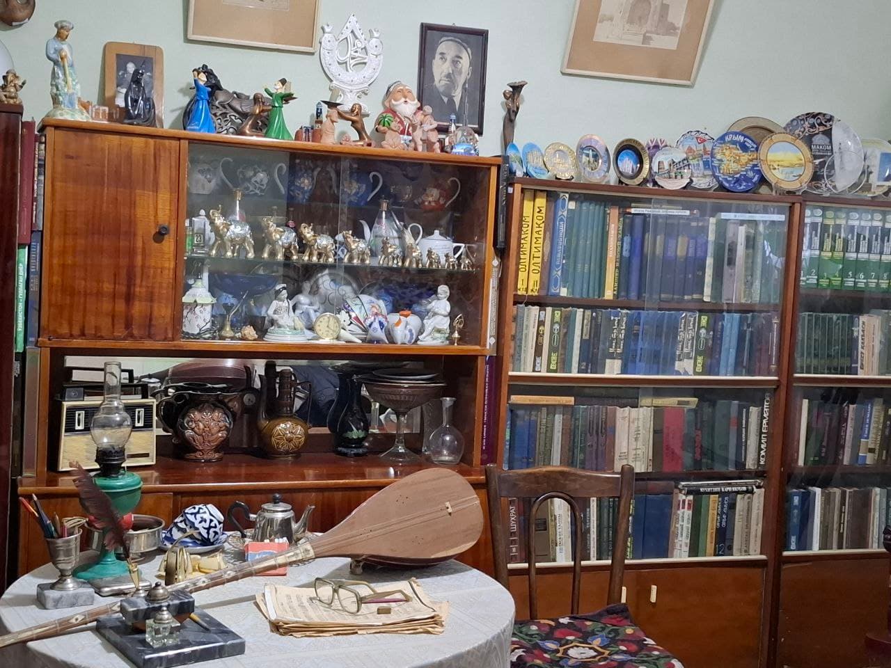 A prominent representative of Uzbek national musical art, academician, People's Artist of Uzbekistan Yunus Rajabiy is 128 years old