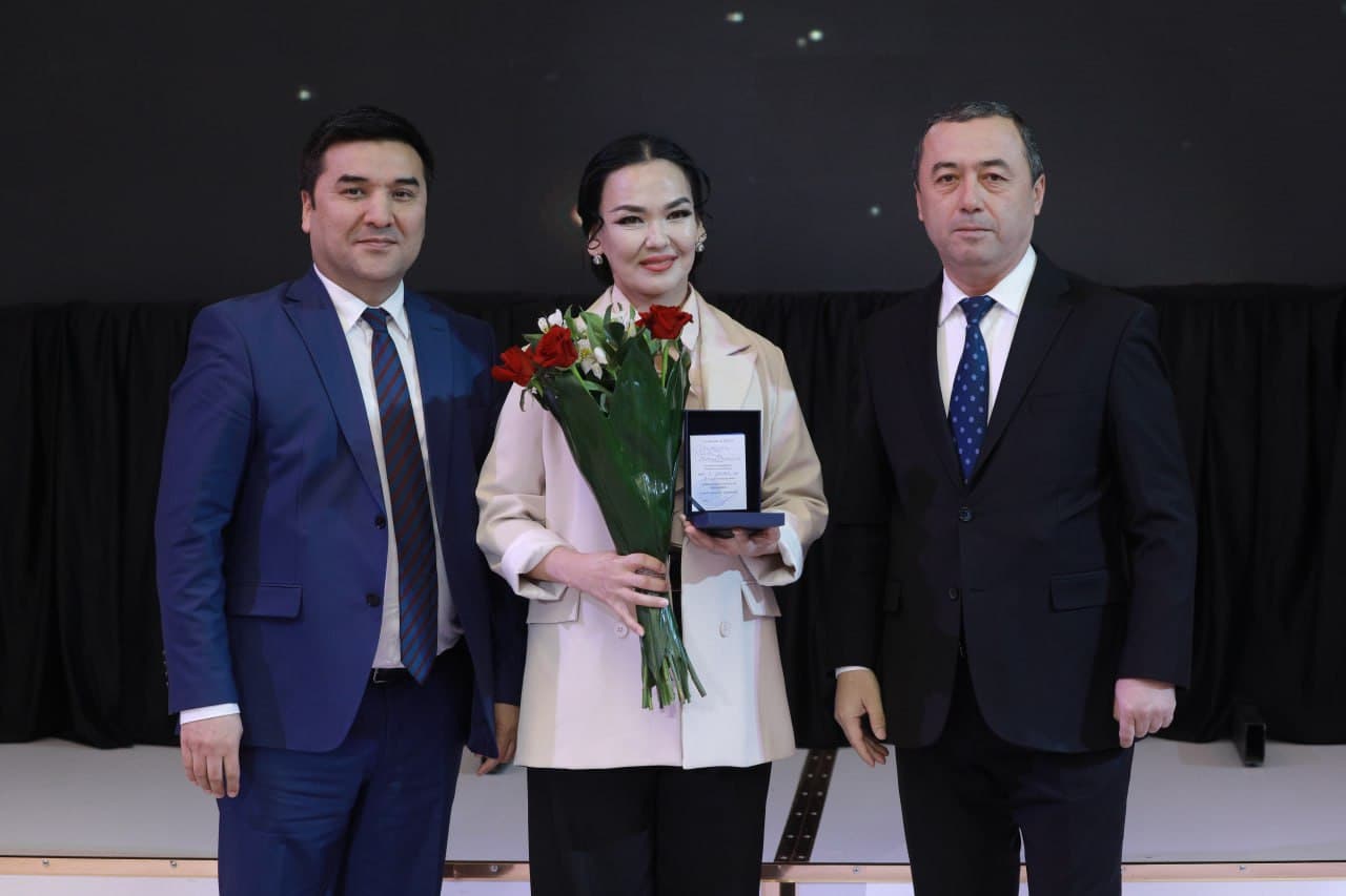 The activities of the State Philharmonic of Uzbekistan were summarized, and 50 representatives of the industry were awarded the "Culture and Art Devotee" badge