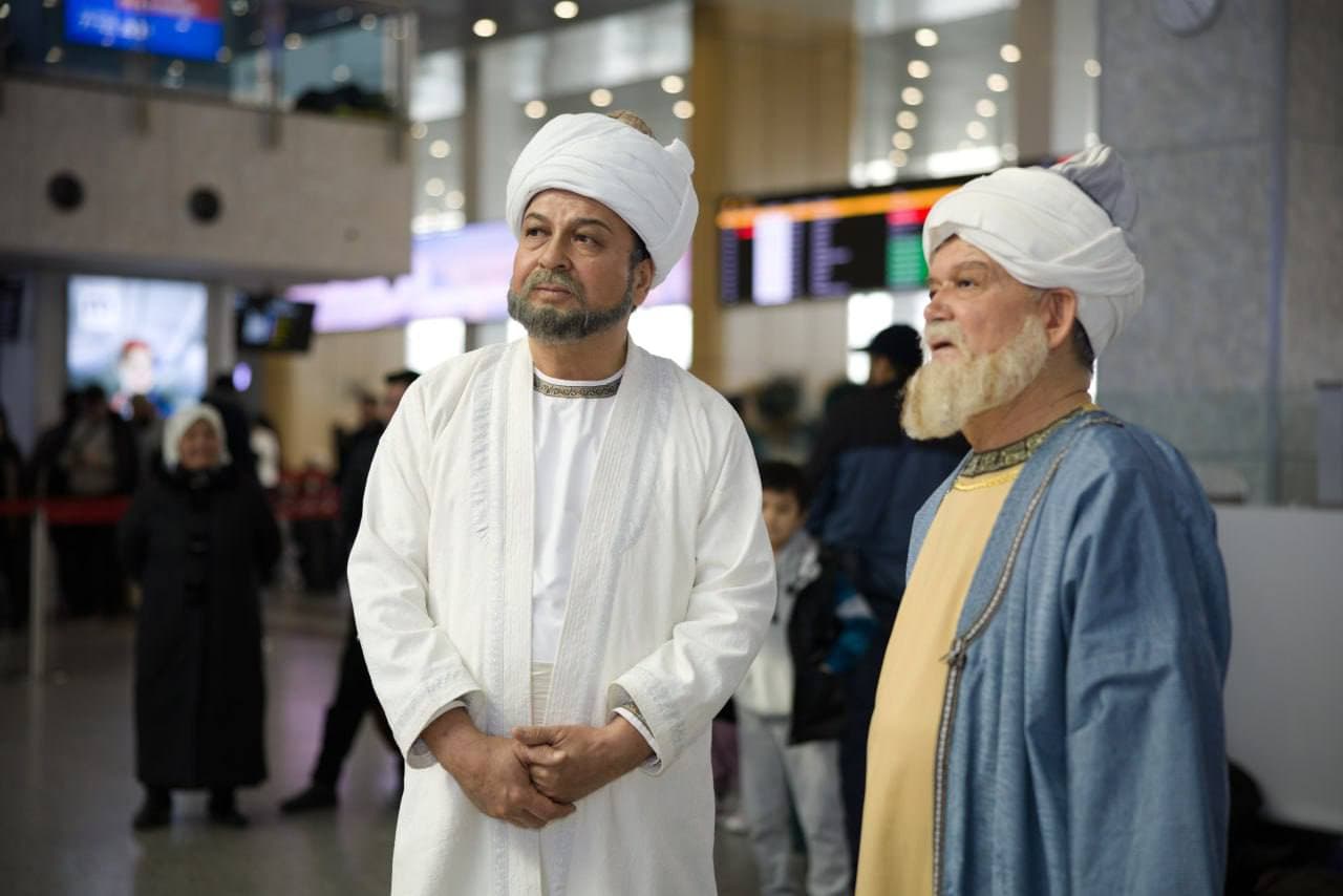 Buyuk shoir Alisher Navoiy tavallud kuni joylarda keng nishonlandi